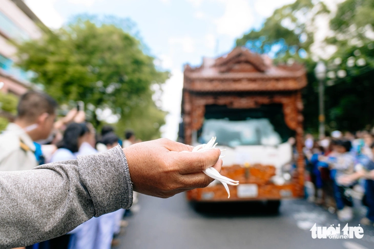 “Chuyến đi cuối” của Giáo sư Nguyễn Đình Hối qua những nơi ông dành trọn đời cống hiến - Ảnh 16.