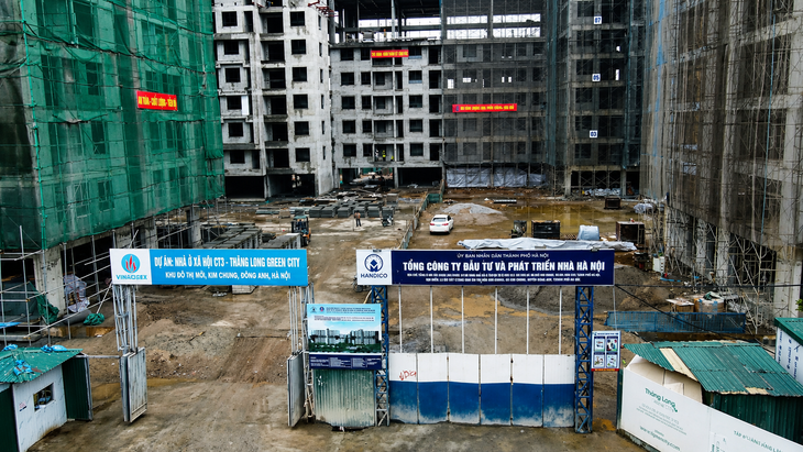 Sở Xây dựng Hà Nội lên tiếng vụ 'dân khu chung cư cao cấp' bốc thăm mua nhà ở xã hội - Ảnh 1.