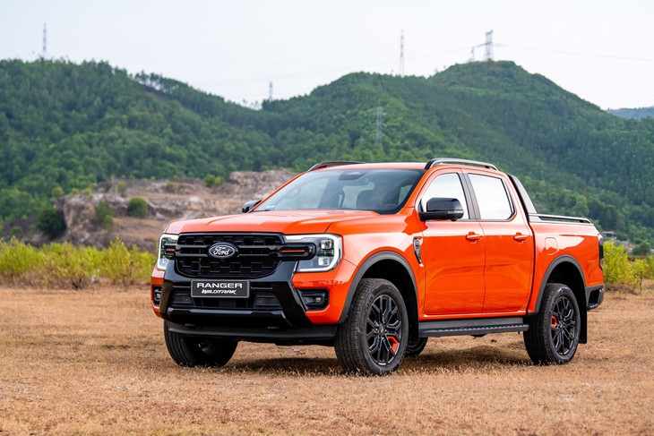 Ford Ranger Wildtrak 2026 bản thấp giá rẻ hơn trước 30 triệu, động cơ chuyển sang máy 2.0 tăng áp đơn - Ảnh 10.