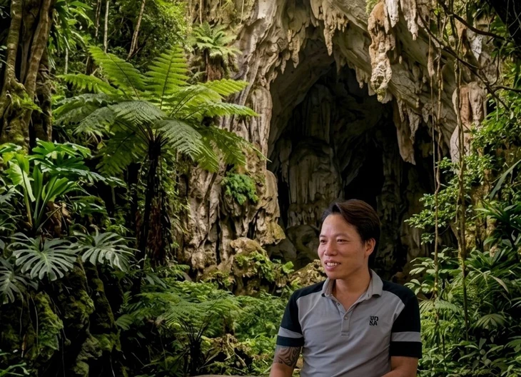 Hang động như 'cung điện thạch nhũ' giữa rừng Phong Nha – Kẻ Bàng được phát hiện như thế nào? - Ảnh 1.