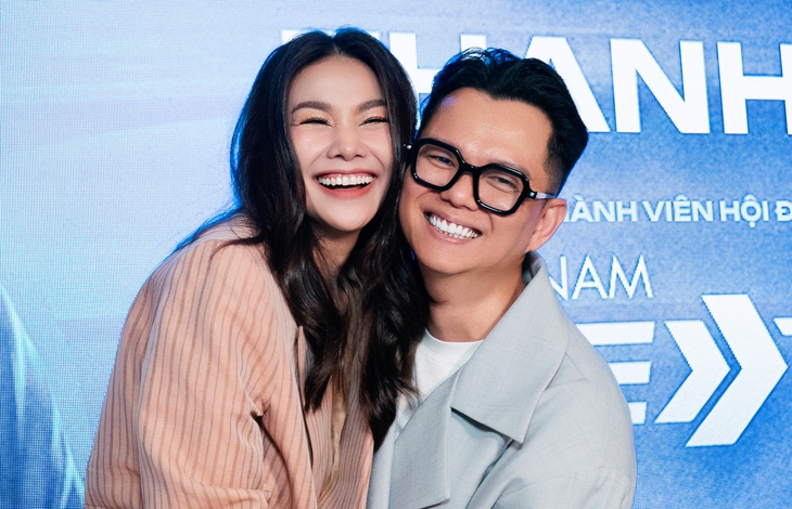 Đạo diễn Long Kan chơi lớn bao rạp ủng hộ phim Thanh Hằng   - Ảnh 1.