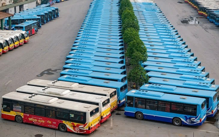 Từ 1-7, Hà Nội miễn phí vé xe buýt trong vành đai 1, nhưng người dân nói vẫn bị thu tiền, vì sao? - Ảnh 3.