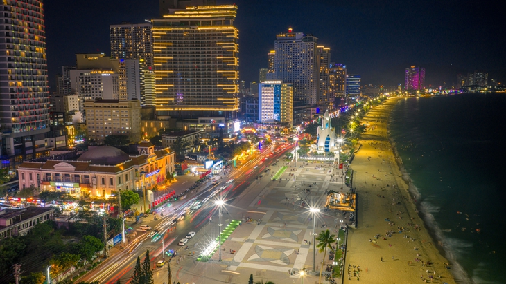Tham vọng tạo nên “kinh đô giải trí không ngủ” của Nha Trang - Ảnh 1.