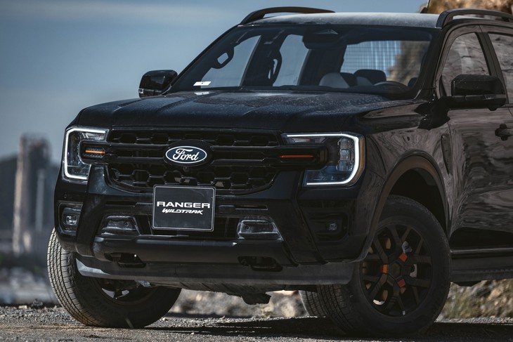 Ford Ranger Wildtrak 2026 bản thấp giá rẻ hơn trước 30 triệu, động cơ chuyển sang máy 2.0 tăng áp đơn - Ảnh 2.