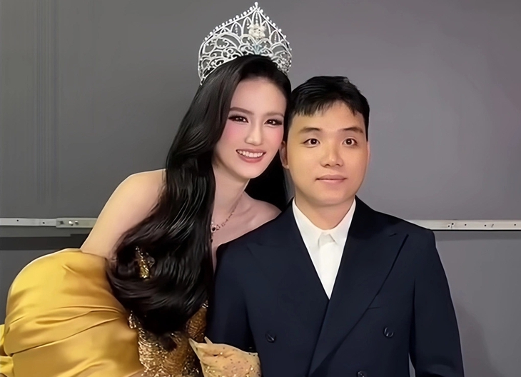 Hoa hậu Ý Nhi 4 năm nữa mới cưới vì muốn lo cho sự nghiệp   - Ảnh 1.