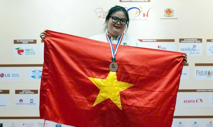 Bỏ đại học để theo đuổi nghề bếp và giành hàng chục huy chương trong 2026 - Ảnh 1.