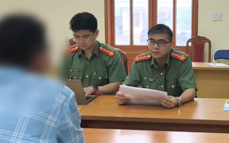 Công an mời người phụ nữ tham gia nhóm Facebook có nội dung xuyên tạc lên làm việc - Ảnh 3.