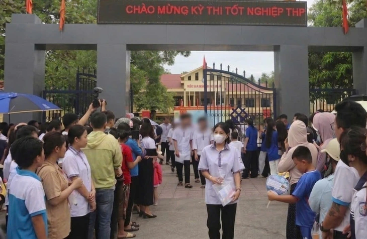 Quảng Trị xác minh thông tin phản ánh tiêu cực tại điểm thi tốt nghiệp THPT Lê Trực - Ảnh 1.