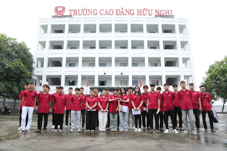 Từ giảng đường đến doanh nghiệp: Trường cao đẳng Hữu Nghị tạo lợi thế việc làm ngay từ khi còn đi học - Ảnh 1.
