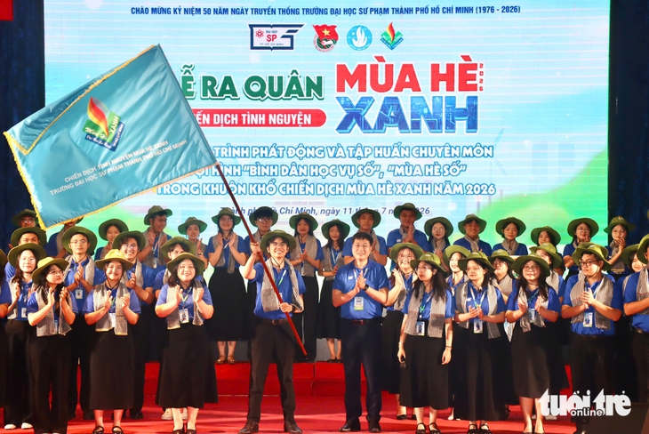 Mùa hè xanh Sư phạm TP.HCM đưa công nghệ số đến 50.000 người dân - Ảnh 2.