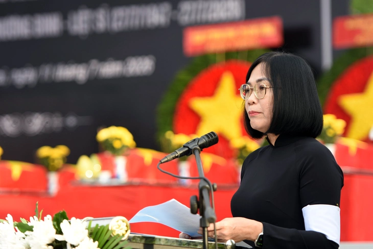 Đồng Nai truy điệu, an táng 63 hài cốt liệt sĩ về lòng đất mẹ - Ảnh 2.