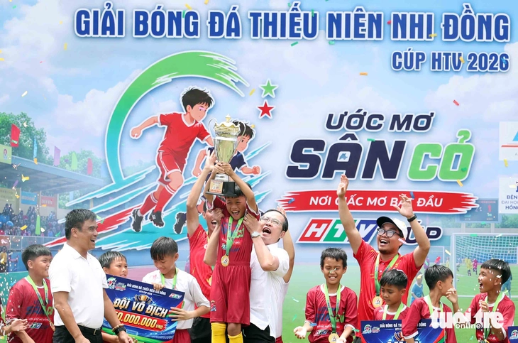 Phường An Phú và Vũng Tàu vô địch Giải bóng đá Thiếu niên, Nhi đồng TP.HCM - Ảnh 1.