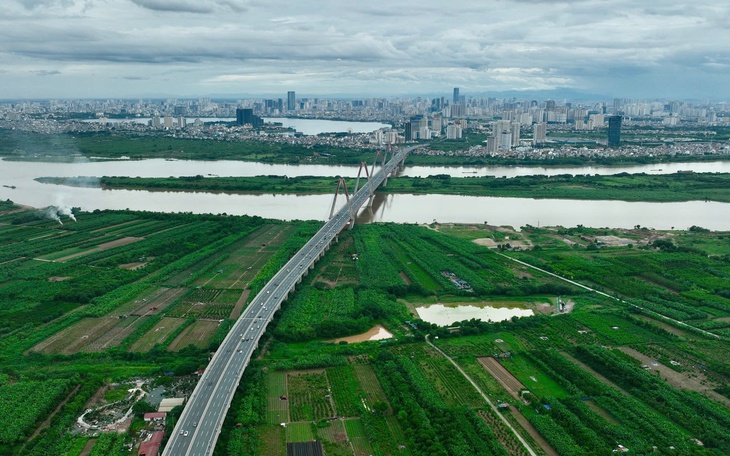 Phạt 7,5 triệu đồng người đàn ông đăng tin sai sự thật về dự án Trục đại lộ cảnh quan sông Hồng - Ảnh 3.