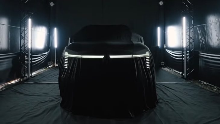 Mitsubishi Pajero đời mới lộ nội thất sang hơn đời cũ, khách xem trực tiếp khen xe ấn tượng hơn nhìn ảnh - Ảnh 6.