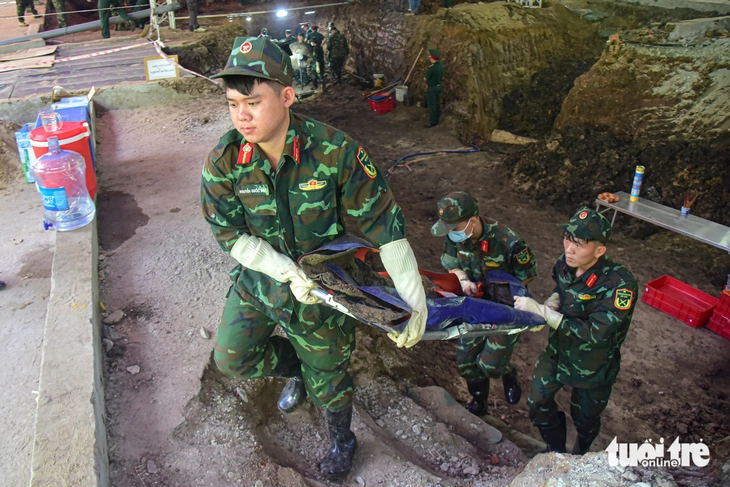 Trưởng Ban Chỉ đạo 515 Quân khu 7 khảo sát tại công viên Lê Thị Riêng, yêu cầu chăm lo tốt chiến sĩ làm nhiệm vụ - Ảnh 3.