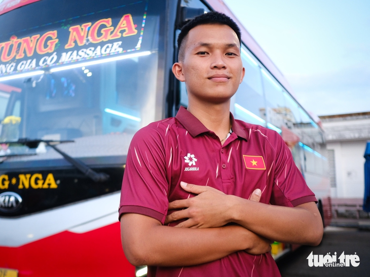 Xe đã lăn bánh đưa đội bóng Công đoàn Gia Lai đến vòng chung kết - Ảnh 4.