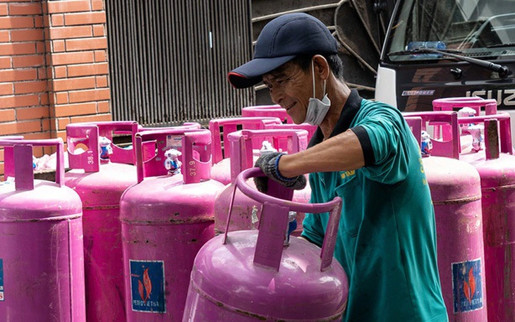 Thị trường TP.HCM 14-7: Giá cà phê giảm nhẹ khi thời tiết Brazil thuận lợi; trái cây Trung Quốc đắt hàng - Ảnh 3.