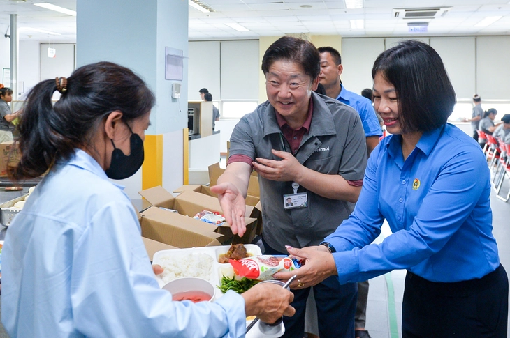 Công nhân chờ đợi, doanh nghiệp đồng thuận - Ảnh 2.