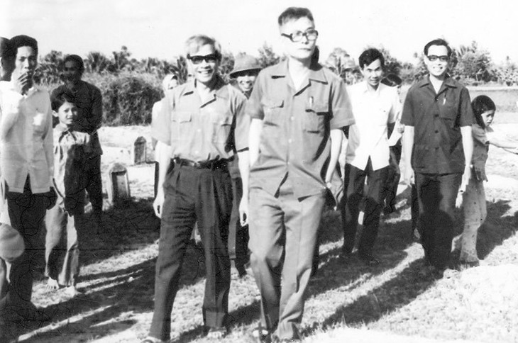 Ngọn bút Trần Bạch Đằng - Ảnh 2.