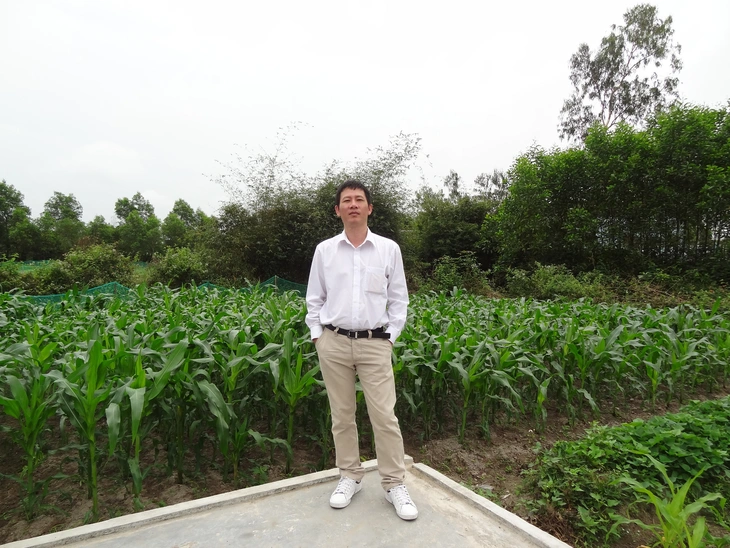 Chàng trai nghèo nhất xóm 30 năm trước giờ là tiến sĩ, giảng viên đại học - Ảnh 1.