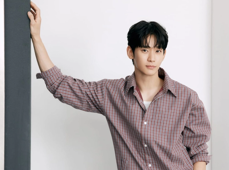 Kim Soo Hyun nhận 40 lời mời đóng phim sau khi được minh oan - Ảnh 1.