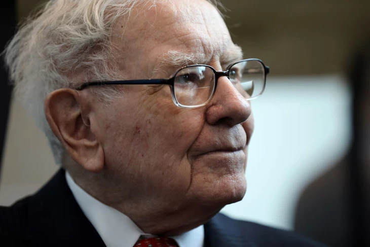 Tỉ phú Warren Buffett ngừng quyên góp cho Quỹ Gates sau bê bối Epstein - Ảnh 1.