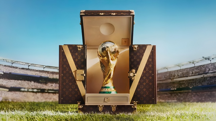 Louis Vuitton ra mắt rương đựng cúp vô địch World Cup 2026 - Ảnh 1.