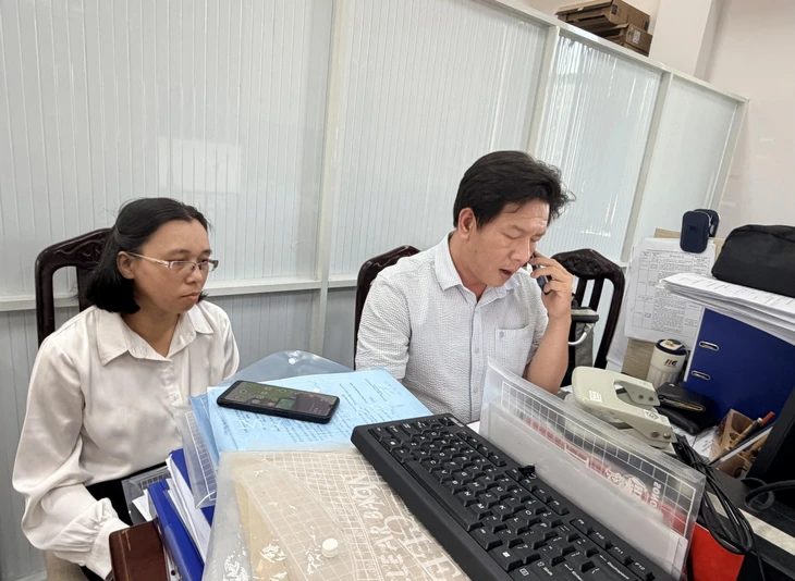 Phụ huynh 'rớt nước mắt' vì được điều chỉnh nguyện vọng tuyển sinh đầu cấp - Ảnh 2.