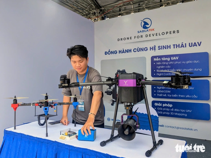 Robot, drone, thiết bị tự động hóa giới thiệu tại triển lãm quốc tế ở Gia Lai - Ảnh 2.