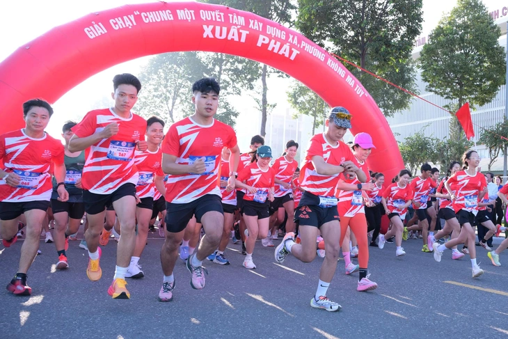 Công an Tây Ninh phá 486 vụ bắt 984 người, test nhanh 2.792 người dương tính trong tháng 'truy quét' ma túy - Ảnh 2.