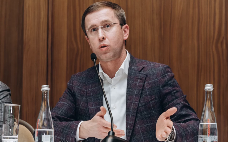 Chưa từng làm chính trị, tân Thủ tướng Ukraine có gì để được 'chọn mặt gửi vàng'? - Ảnh 5.