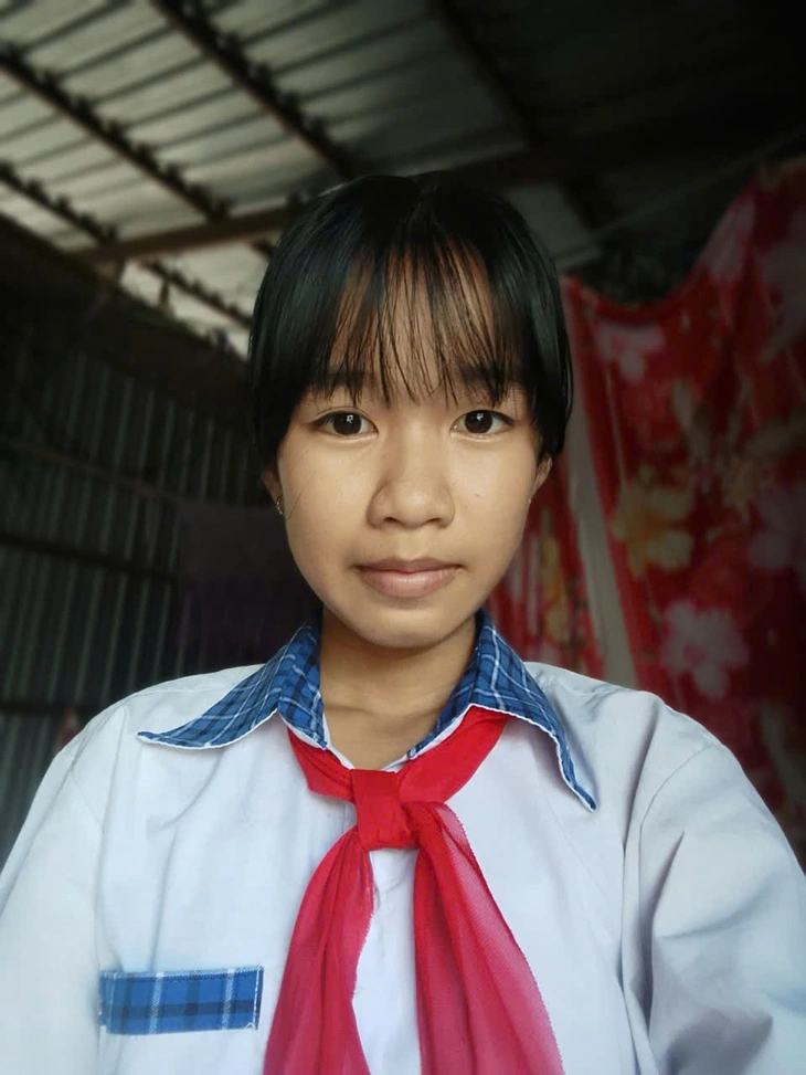 Học bổng Chắp cánh ước mơ: Lớn lên cùng ước mơ nhọc nhằn - Ảnh 2.
