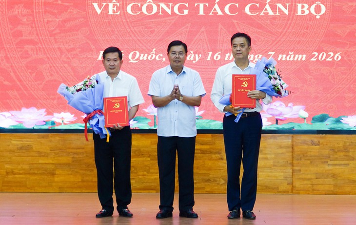 Ông Đinh Văn Nơi chính thức giữ chức Bí thư Đảng ủy đặc khu Phú Quốc - Ảnh 1.