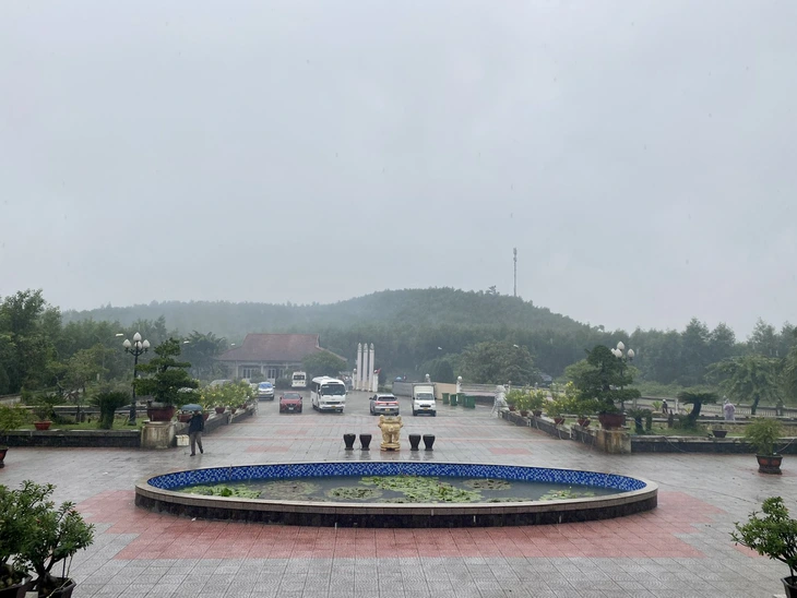 Đà Nẵng khuyến khích không cử nhạc tang trước 6h sáng và sau 22h, quàn ướp thi hài không quá 48 giờ - Ảnh 2.