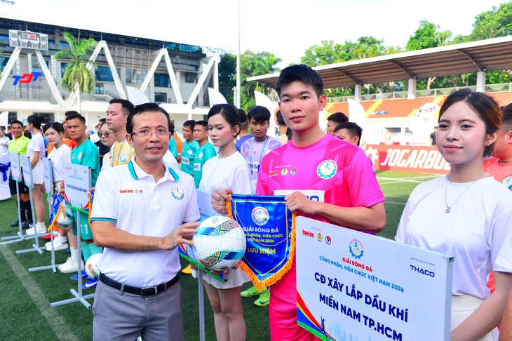 Khai mạc Vòng chung kết Giải bóng đá công nhân, viên chức Việt Nam 2026 - Ảnh 2.
