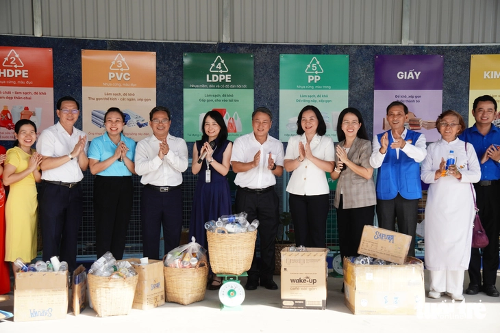 TP.HCM đặt mục tiêu xây dựng 5.000 công trình Thành phố muôn sắc hoa, bảo đảm an ninh nguồn nước - Ảnh 6.