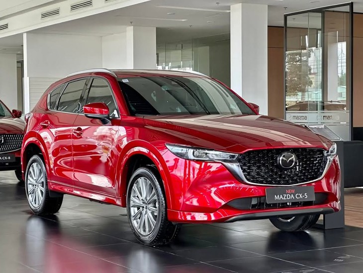 Loạt xe sắp vào Việt Nam đấu Mazda CX-5 - Ảnh 1.