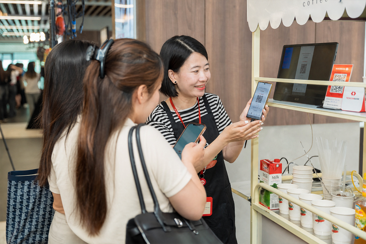 Techcombank biến các sự kiện văn hóa, giải trí, thể thao thành động lực tăng trưởng cho hàng triệu hộ kinh doanh - Ảnh 3.