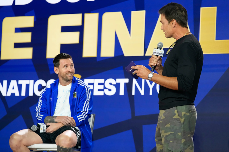 Messi khen Yamal hết lời, rồi mong điều ngược lại ở chung kết World Cup - Ảnh 1.
