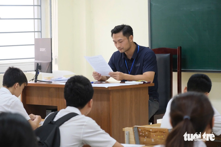 Bộ Giáo dục lần đầu quy định về nhà giáo hợp đồng toàn thời gian sau khi nghỉ hưu - Ảnh 1.