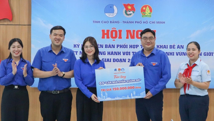 Thành Đoàn TP . HCM hỗ trợ phát triển năng lực cho 5 xã biên giới tỉnh Cao Bằng - Ảnh 1.