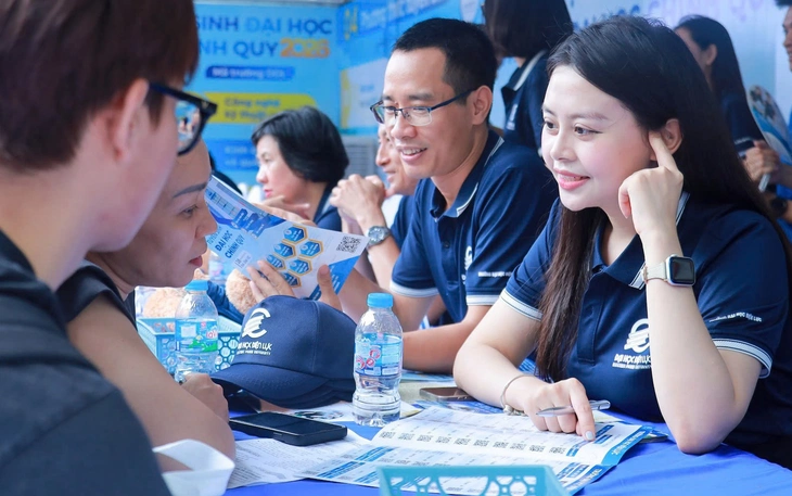 Hơn 7,1 triệu nguyện vọng xét tuyển: Bộ GD-ĐT nói gì về cơ hội trúng tuyển? - Ảnh 6.