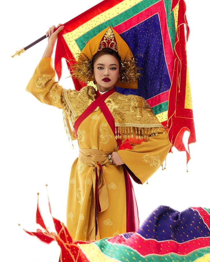 Mai Ngô mang hình tượng Bát Nàn tướng quân đến Hoa hậu Siêu quốc gia 2026 - Ảnh 3.