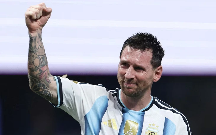 Messi nói về bức ảnh tắm cho Yamal trước trận chung kết World Cup 2026 - Ảnh 2.