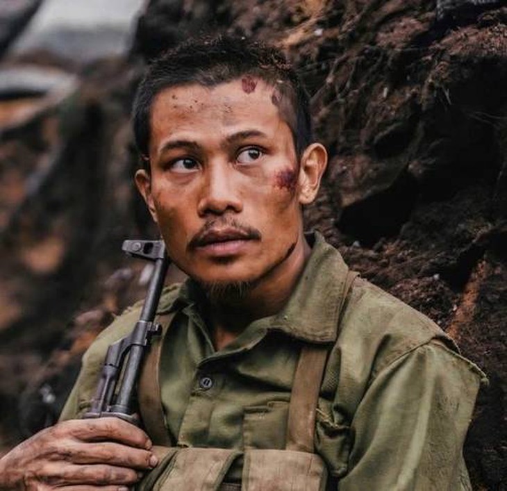 Phương Nam 'Mưa đỏ' có vai chính điện ảnh đầu tiên - Ảnh 3.