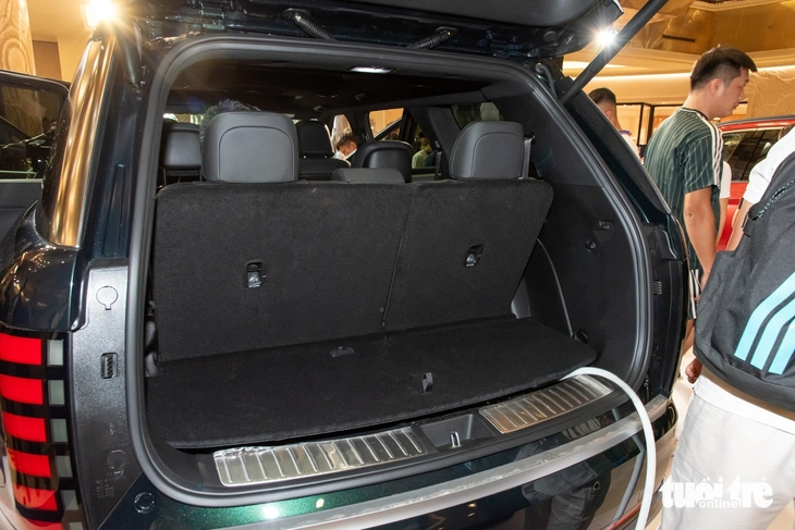 Hyundai Tucson Hybrid và Palisade Hybrid chào sân, khách Việt sờ tận tay khen 'xe đẹp' nhưng 'nhiều nút quá' - Ảnh 15.