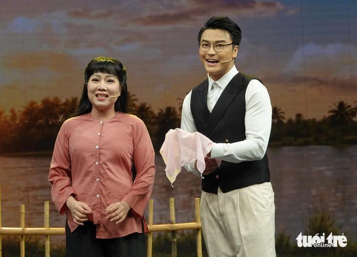 Chuông vàng vọng cổ Võ Minh Lâm, Thu Vân, Phương Cẩm Ngọc với bi kịch Giông tố đêm thu - Ảnh 1.