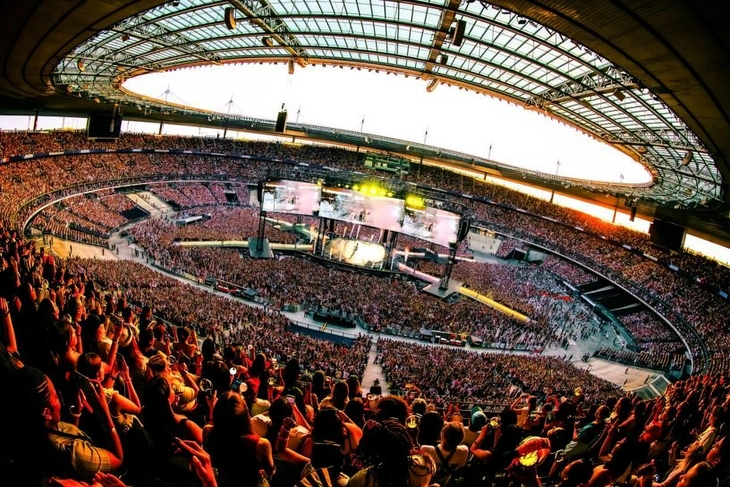 Tổng thống Pháp xem concert BTS trước chung kết World Cup - Ảnh 4.
