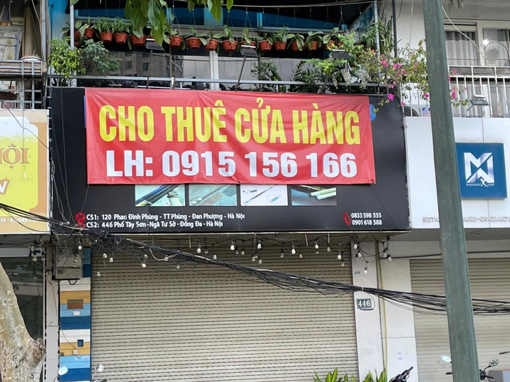 Chưa đầy 100m có 3 nhà treo biển cho thuê mặt bằng - Ảnh 1.