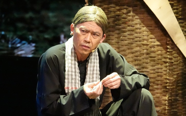 Hoài Linh xuất hiện hình ảnh Bá Hộ ‘bí ẩn’, khán giả đoán già đoán non - Ảnh 2.